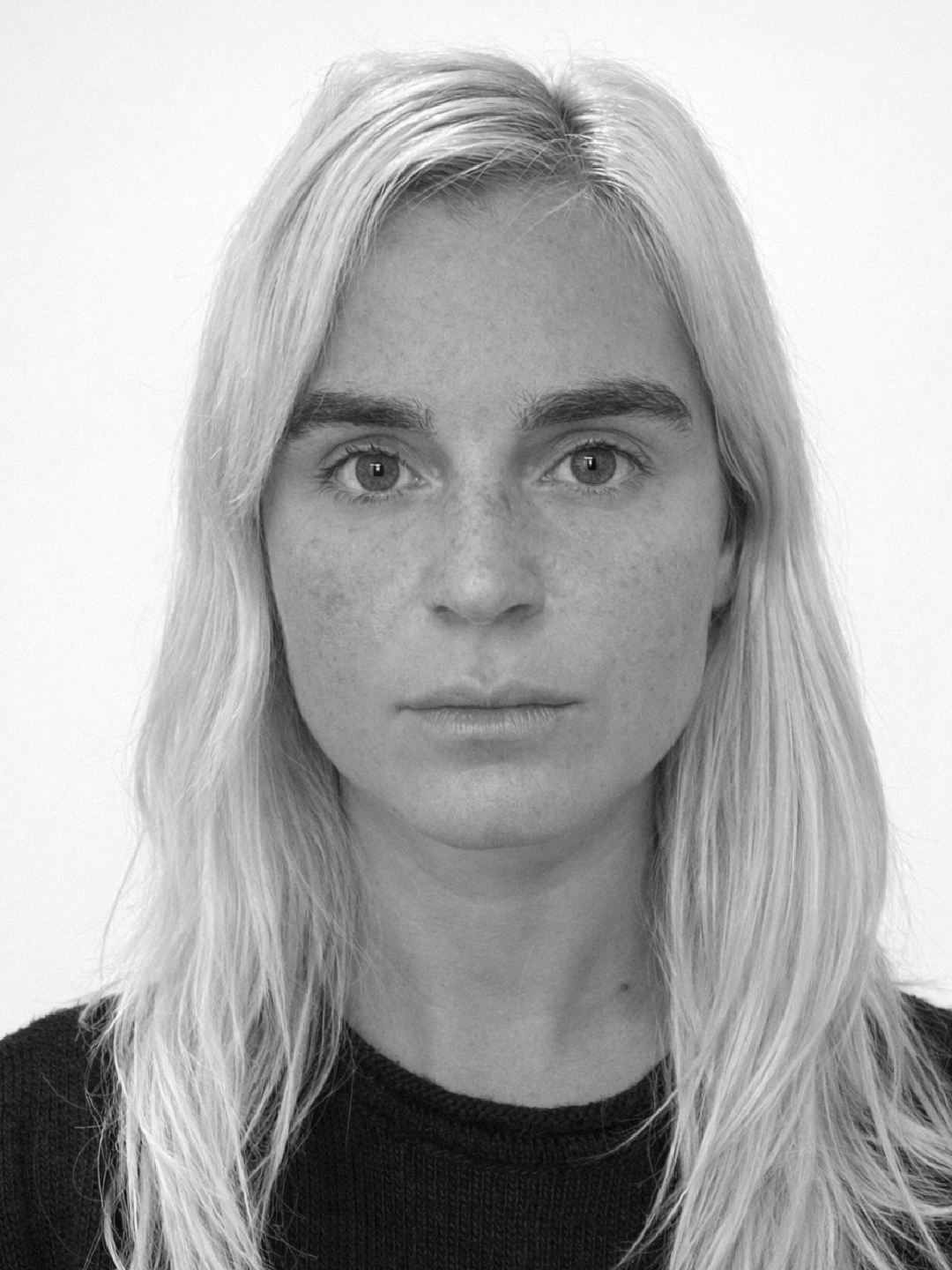 Julia Borelli — Graphic Designer